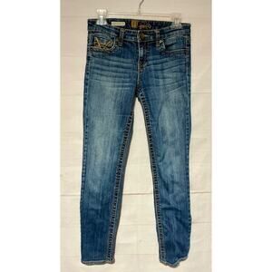 KUT from the Kloth Sz 2 Stevie straight leg medium wash jeans